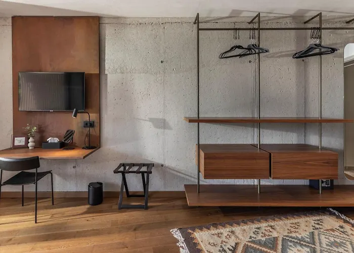 Villa Eleven Excelsior - Luxe, Gym, Spa,