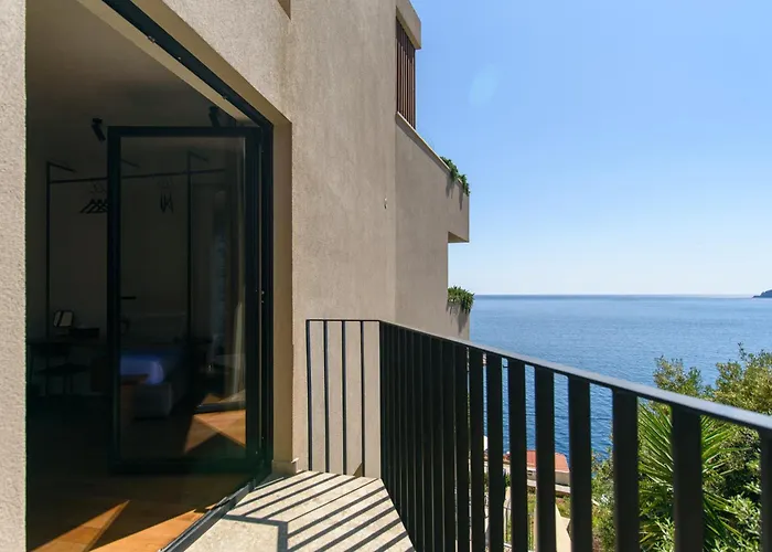 Eleven Excelsior - Luxe, Gym, Spa, Dubrovnik