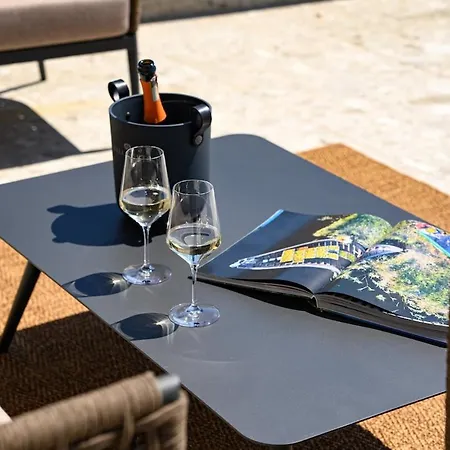 Villa Eleven Excelsior *