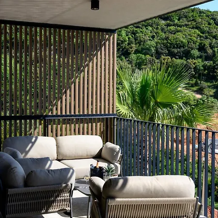 Eleven Excelsior Villa *