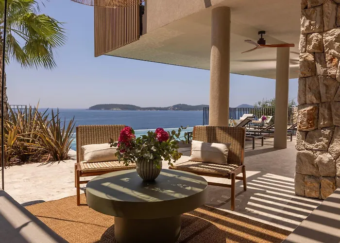 Villa Eleven Excelsior - Luxe, Gym, Spa, *