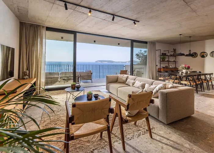 Villa Eleven Excelsior - Luxe, Gym, Spa, *