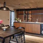 Villa Eleven Excelsior *